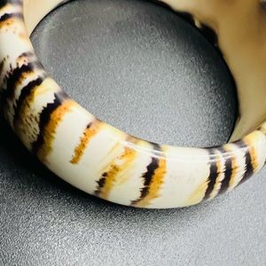 Vintage Plastic Bangle Brown & Cream Tiger Print Bracelet Animal Print Jewelry
